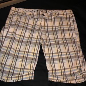 Abercrombie Bermuda shorts